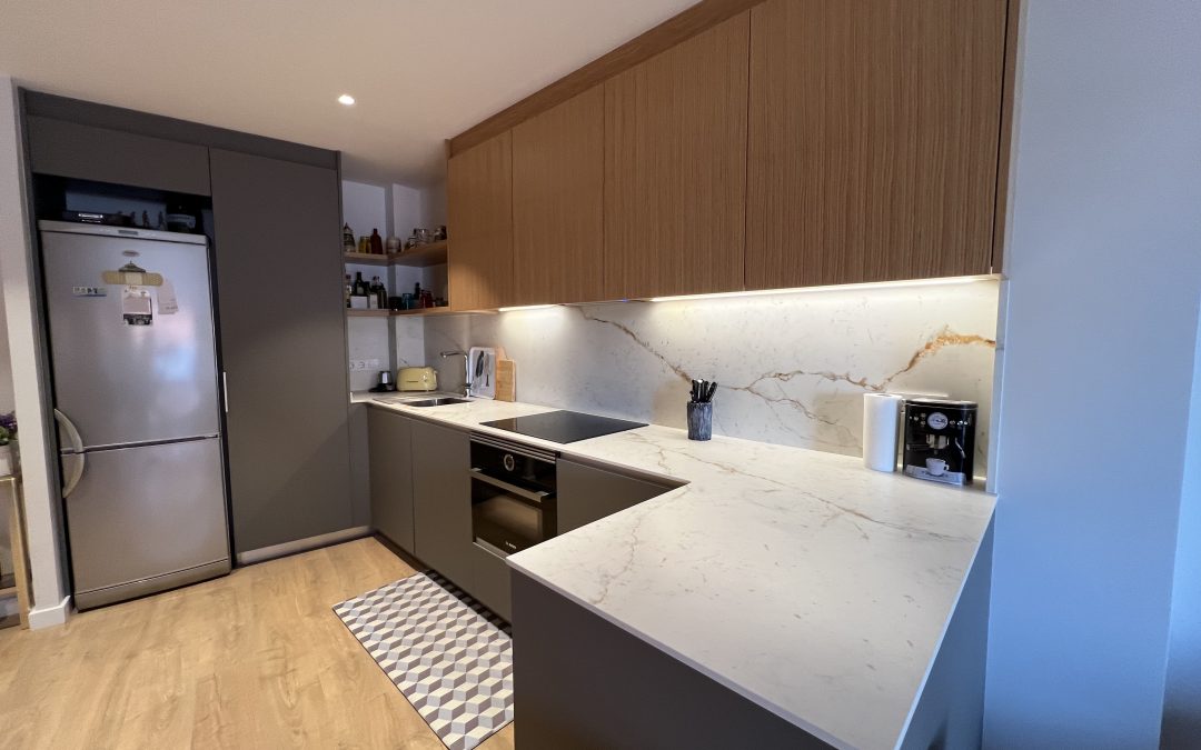 ¿Es buena idea una reforma de cocina abierta? Lo que debes saber antes de tirar tabiques
